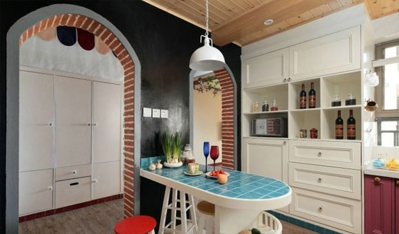 条件允许时,一定要装上吧台酒柜,家里更有格调,真让人羡慕!