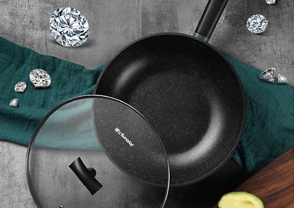 干货：不粘锅的选购技巧以及正确使用方法，家庭主妇的你要掌握！