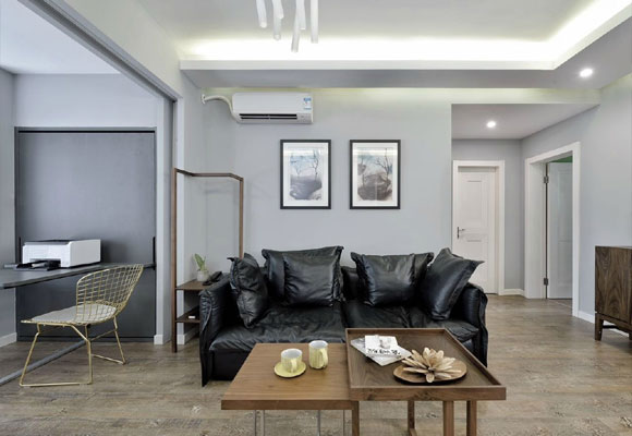 打通阳台改书房，进门装玻璃隔断，设计简洁不乏高级感，彰显主人智慧！