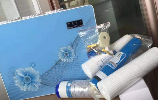 反渗透净水器原理，几千块钱的净水器，花几百块自己就能组装！