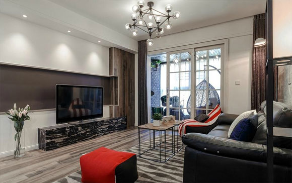 三房装修设计调性很少见，不同元素混搭，全屋色彩有些“诡异”！