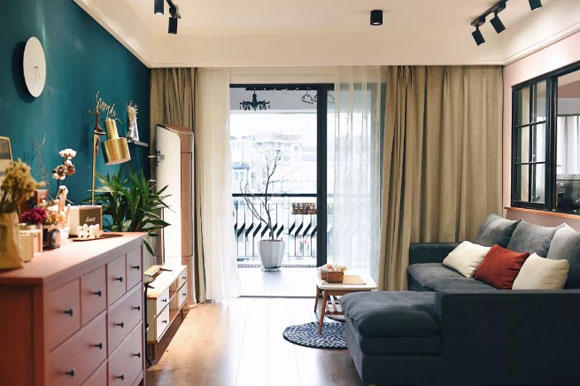 12套经典客厅电视墙沙发墙装修案例，设计简约实用，关键还省钱！