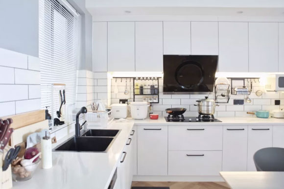 橱柜颜色怎么选?12套经典配色橱柜推荐,会有你喜欢的吗?