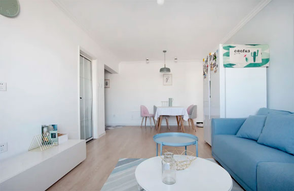 85㎡浅色系两房装修设计，温馨舒适很时尚，硬装8万全包很超值！