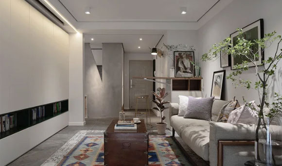 电视墙装书柜，配可折叠吧台，弱化客厅功能的现代风格设计，特别实用！