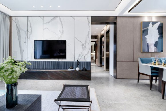 精致上档次的轻奢风设计，墙面贴饰板，大理石门洞，真是高级！