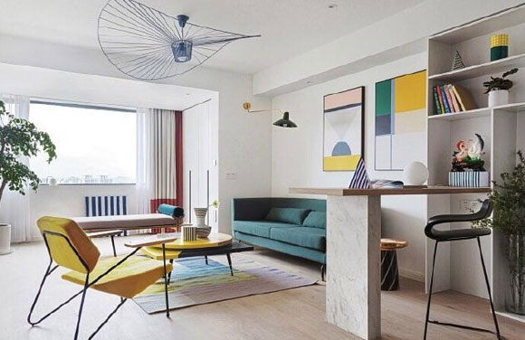 漂亮的北欧风装修设计，客厅装吧台配绿色橱柜，岁月静好不过如此！