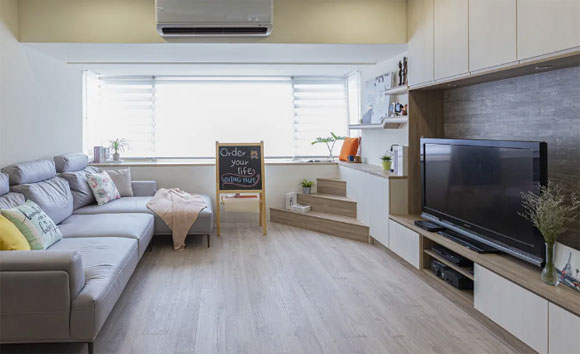 85㎡两房装修很实用,居然还有独立工作区,电视柜造型真别致!