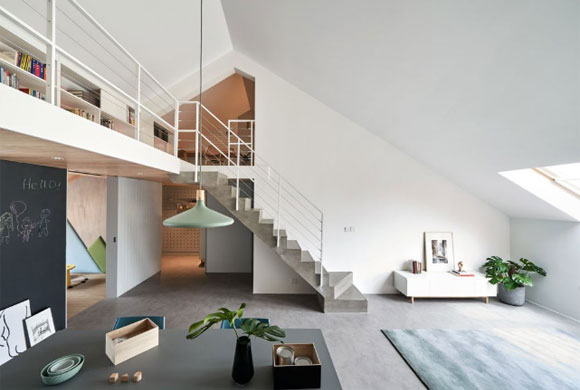 有点城堡感觉的顶层阁楼装修，设计效果堪比民宿，真是捡到宝了！